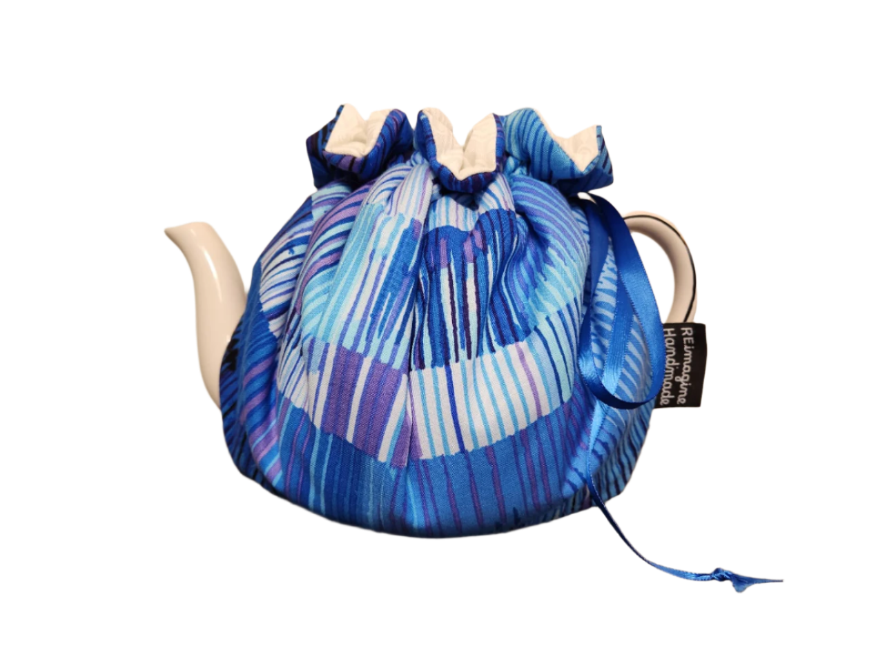 Teapot Cozy - Blue Stripes/White Snowflakes