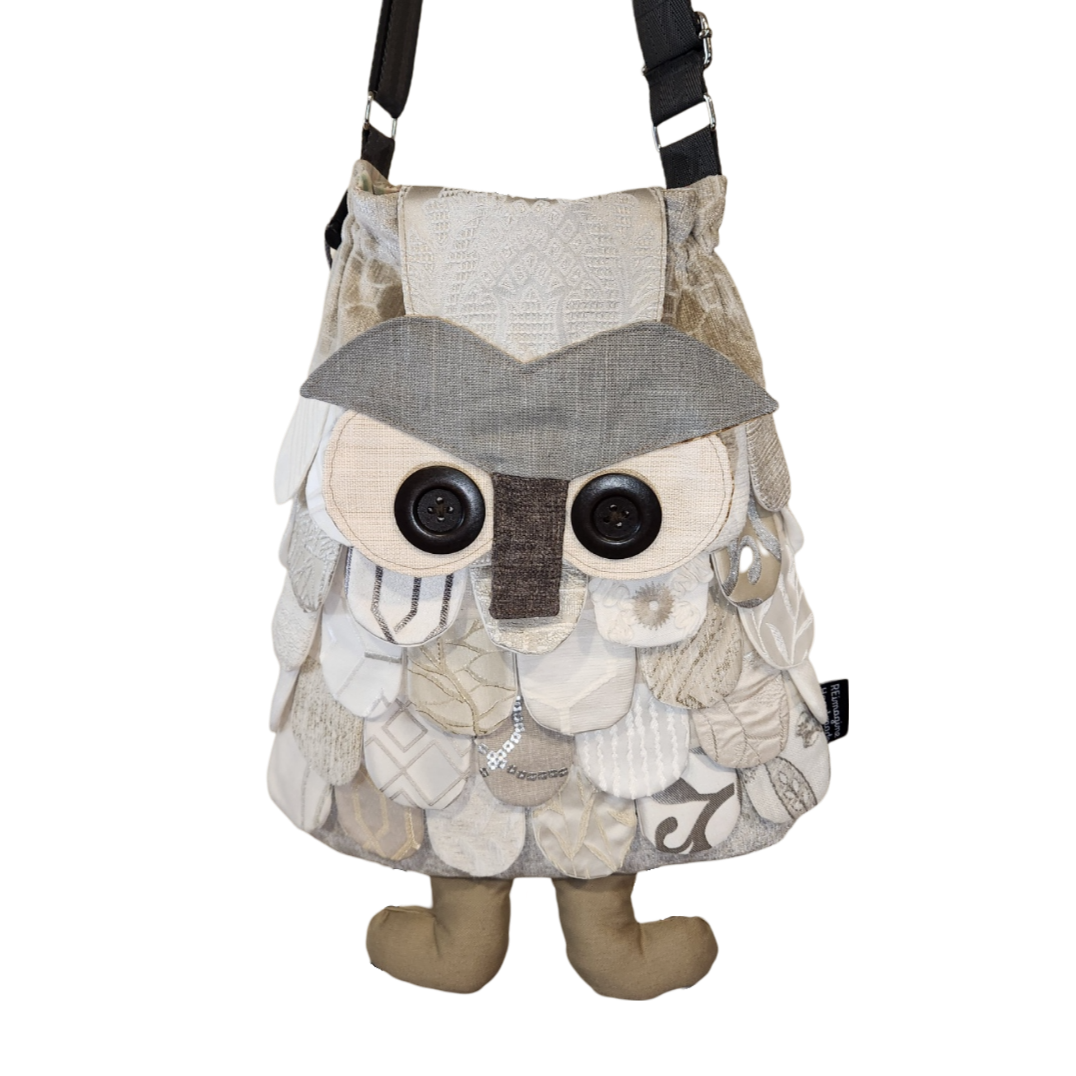 Large Owl Purse - Pearl