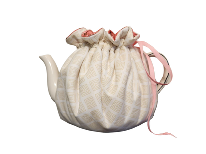 Teapot Cozy - Coral Scales/Cream Squares