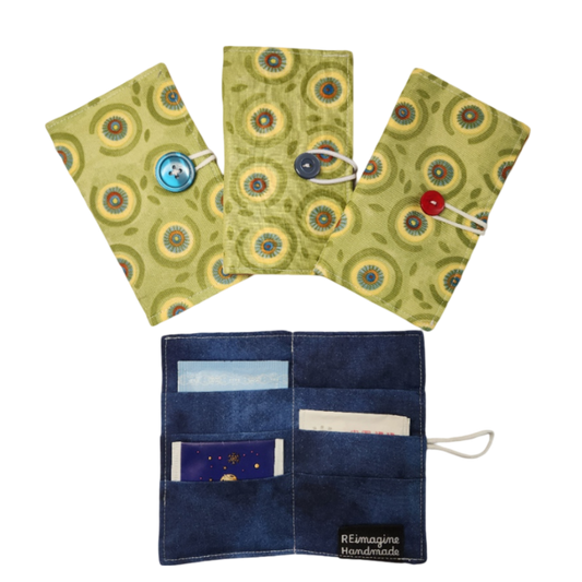 Tea Wallet - Green Circles